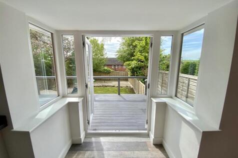 Bramleys Estate Agents - Kitson Hill Road - Mirfie