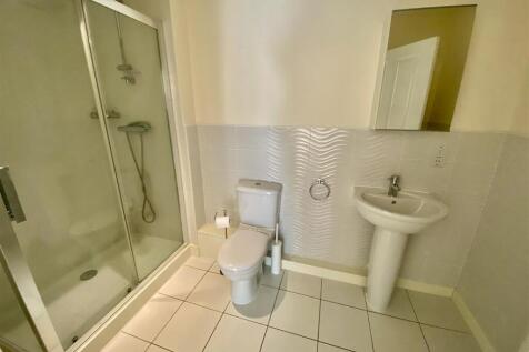 Bramleys Estate Agents - Marmaville Court - Mirfie