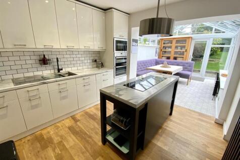 priory way 78 kitchen 2.jpg
