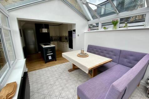 priory way 78 conservatory 2.jpg
