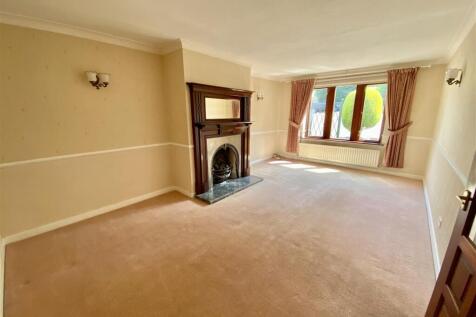 Bramleys Estate Agents - Hopton Lane - Mirfield (2