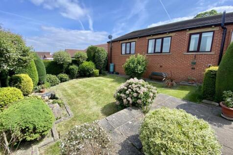 Bramleys Estate Agents - Hopton Lane - Mirfield (1