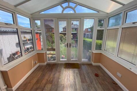 Bramleys Estate Agents - Trenton Road - Batley (8)