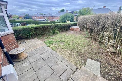Bramleys Estate Agents - Cross Road - Mirfield (15