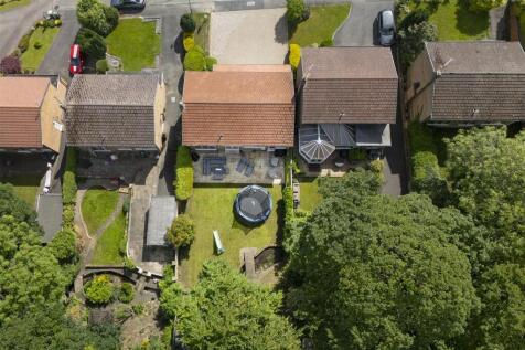 Bramleys Estate Agents - Cheviot Way - Mirfield (6