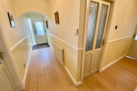 Bramleys Estate Agents - Lady Heton Drive - Mirfie