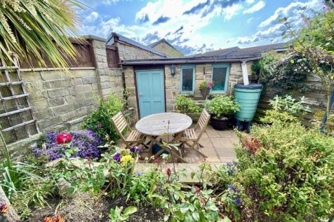 Bramleys Estate Agents - Lady Heton Drive - Mirfie