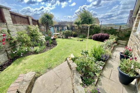 Bramleys Estate Agents - Lady Heton Drive - Mirfie