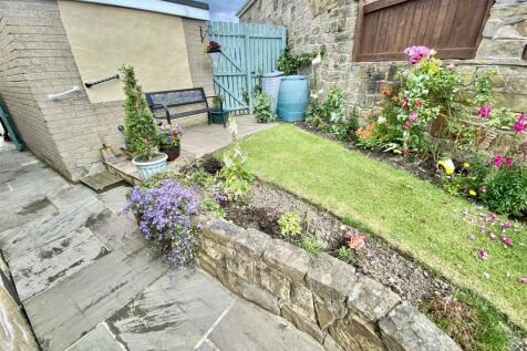 Bramleys Estate Agents - Lady Heton Drive - Mirfie