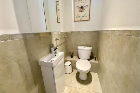 Bramleys Estate Agents - Savile Place - Mirfield (