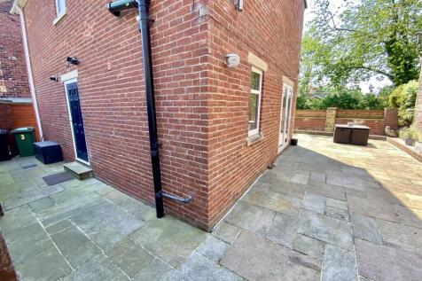 Bramleys Estate Agents - Savile Place - Mirfield (