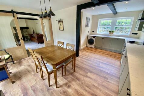 Bramleys Estate Agents - Sands Lane - Mirfield (10