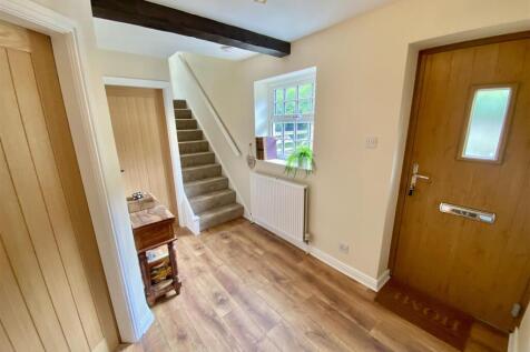 Bramleys Estate Agents - Sands Lane - Mirfield (4)