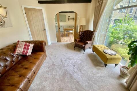 Bramleys Estate Agents - Sands Lane - Mirfield (28