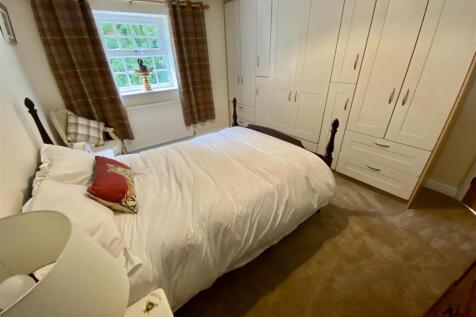 Bramleys Estate Agents - Sands Lane - Mirfield (45
