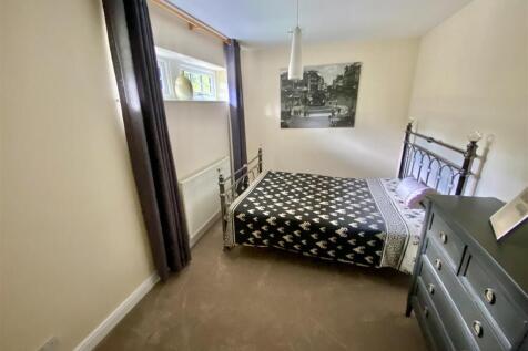 Bramleys Estate Agents - Sands Lane - Mirfield (41