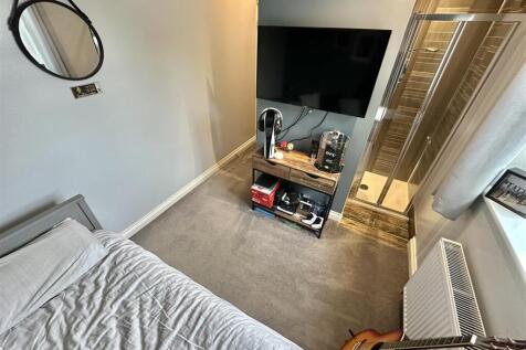 Bramleys Estate Agents - Park Avenue - Liversedge 