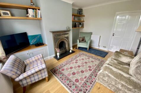 Bramleys Estate Agents - Scopsley Lane - Mirfield 