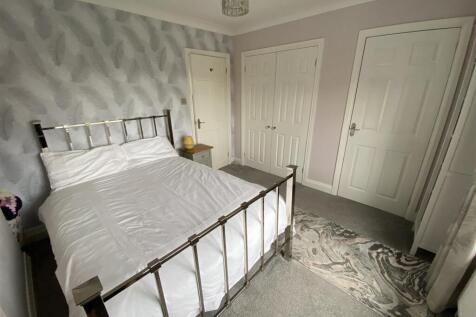 Bramleys Estate Agents - Scopsley Lane - Mirfield 
