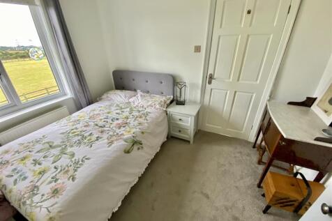 Bramleys Estate Agents - Scopsley Lane - Mirfield 