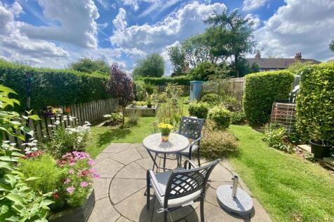 Bramleys Estate Agents - Scopsley Lane - Mirfield 