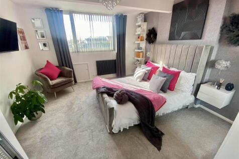 Bramleys Estate Agents - Fairfield Drive - Mirfiel