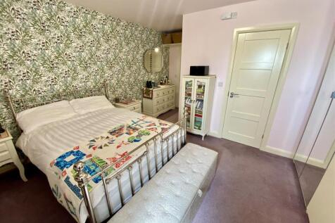 Bramleys Estate Agents - The Orchards - Bellstring