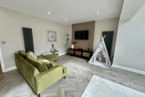 Bramleys Estate Agents - Blake Hall Drive - Mirfie