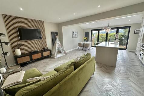 Bramleys Estate Agents - Blake Hall Drive - Mirfie