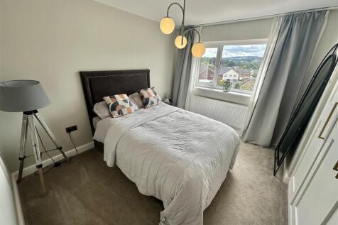 Bramleys Estate Agents - Blake Hall Drive - Mirfie