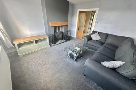 Bramleys Estate Agents - Enfield Drive - Batley (4