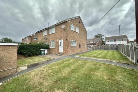 Bramleys Estate Agent - Crown Close - Dewsbury (1)
