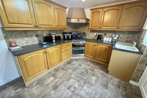 Bramleys Estate Agents - Union Road - Liversedge(2