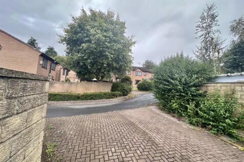 Bramleys Estate Agents - Union Road - Liversedge(3