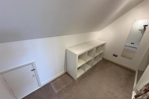 Bramleys Estate Agents - Norman Road - Mirfield (3