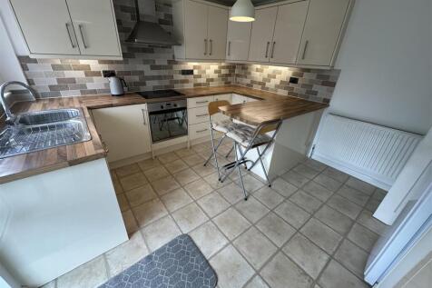 Bramleys Estate Agents - Norman Road - Mirfield (3