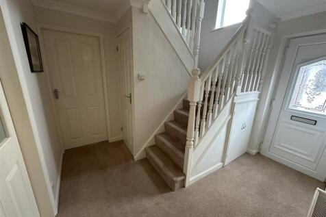 Bramleys Estate Agents - Norman Road - Mirfield (4
