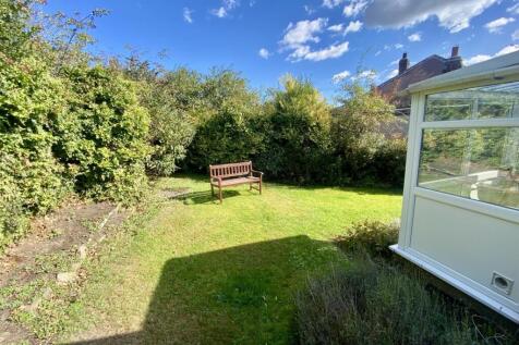 Bramleys Estate Agents - Hepworth Drive - Mirfield