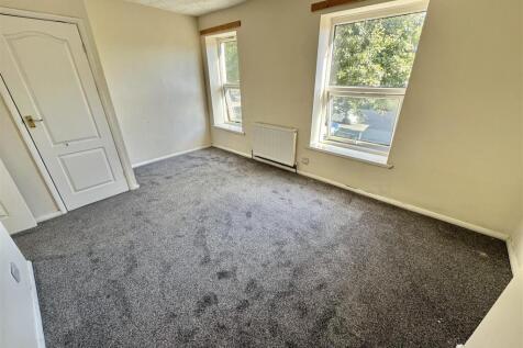 Bramleys Estate Agents - Kaye Street - Heckmondwik