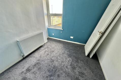 Bramleys Estate Agents - Kaye Street - Heckmondwik