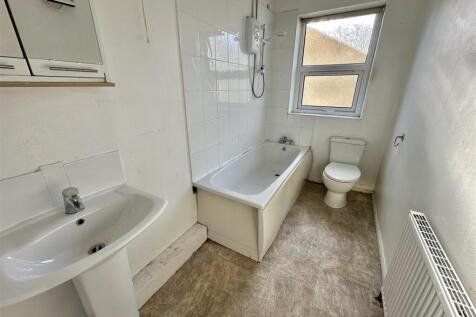 Bramleys Estate Agents - Kaye Street - Heckmondwik