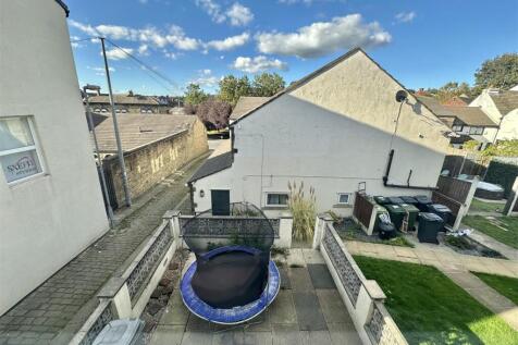 Bramleys Estate Agents - Kaye Street - Heckmondwik