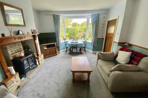 Bramleys Estate Agents - Huddersfield Road - Mirfi