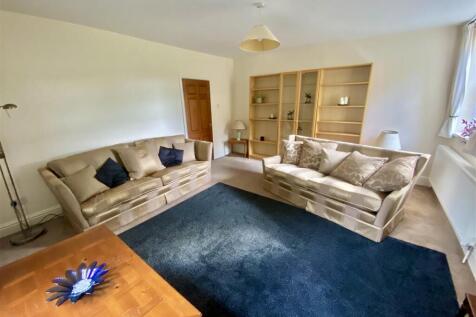 Bramleys Estate Agents - Cote Wall Mews - Mirfield