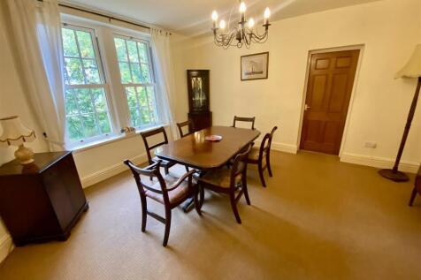 Bramleys Estate Agents - Cote Wall Mews - Mirfield