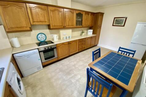 Bramleys Estate Agents - Cote Wall Mews - Mirfield