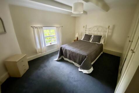 Bramleys Estate Agents - Cote Wall Mews - Mirfield