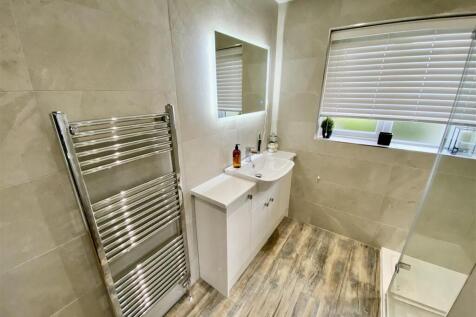 Bramleys Estate Agents - Fernhurst Road - Mirfield