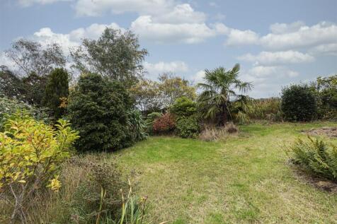 Bramleys Estate Agents - Leeds Road - Mirfield (39