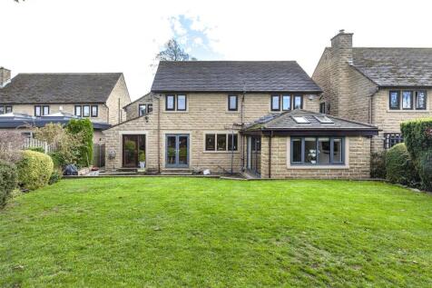 Bramleys Estate Agents - Crow Lees Gardens (43).jp